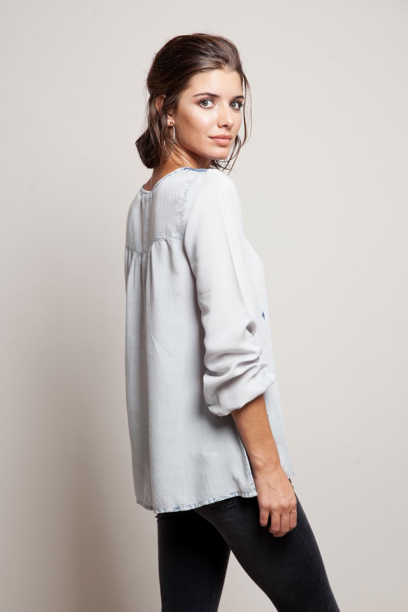 Blusa Oktober