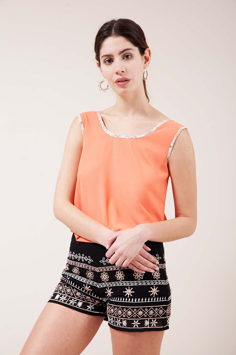 Short Rani Michal