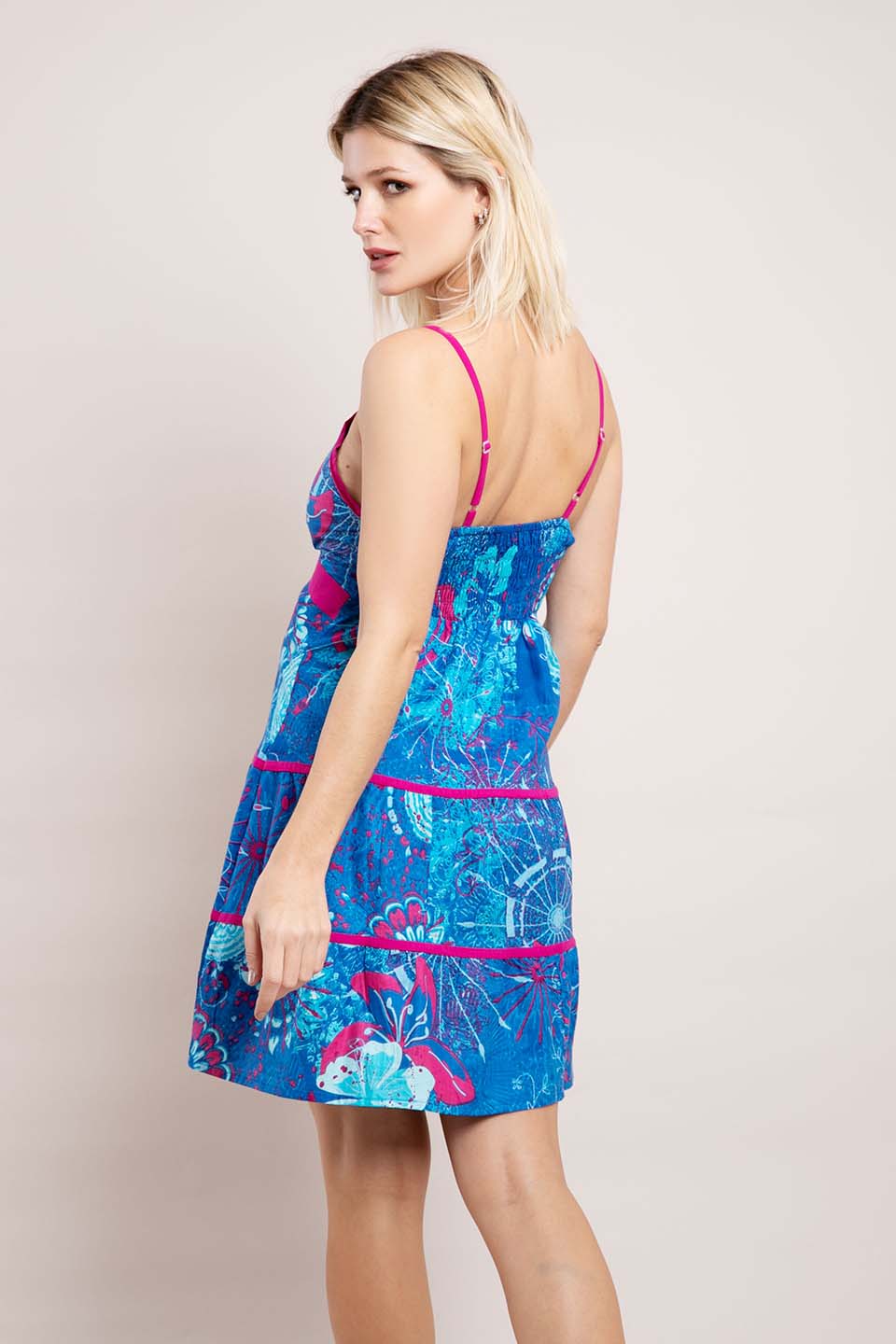 Vestido Corto Cima