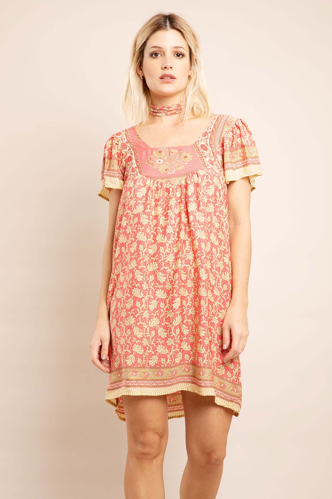 Vestido Corto Liuov