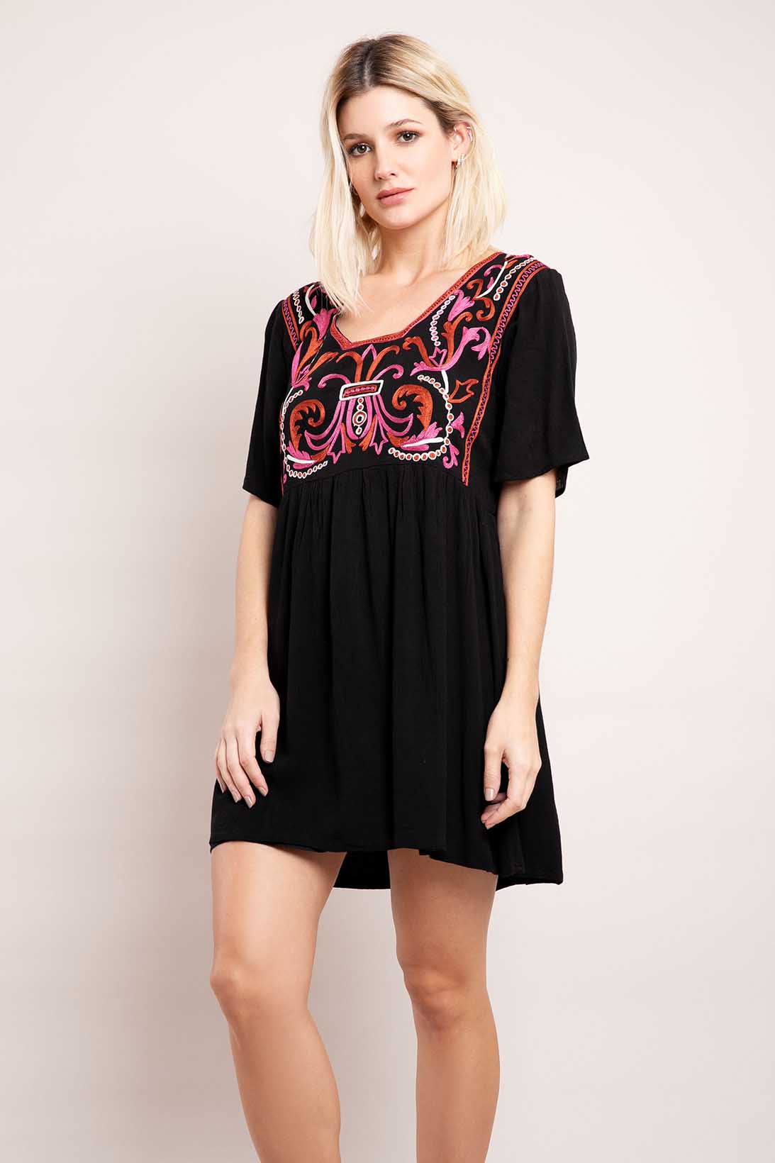 Vestido Corto Callas