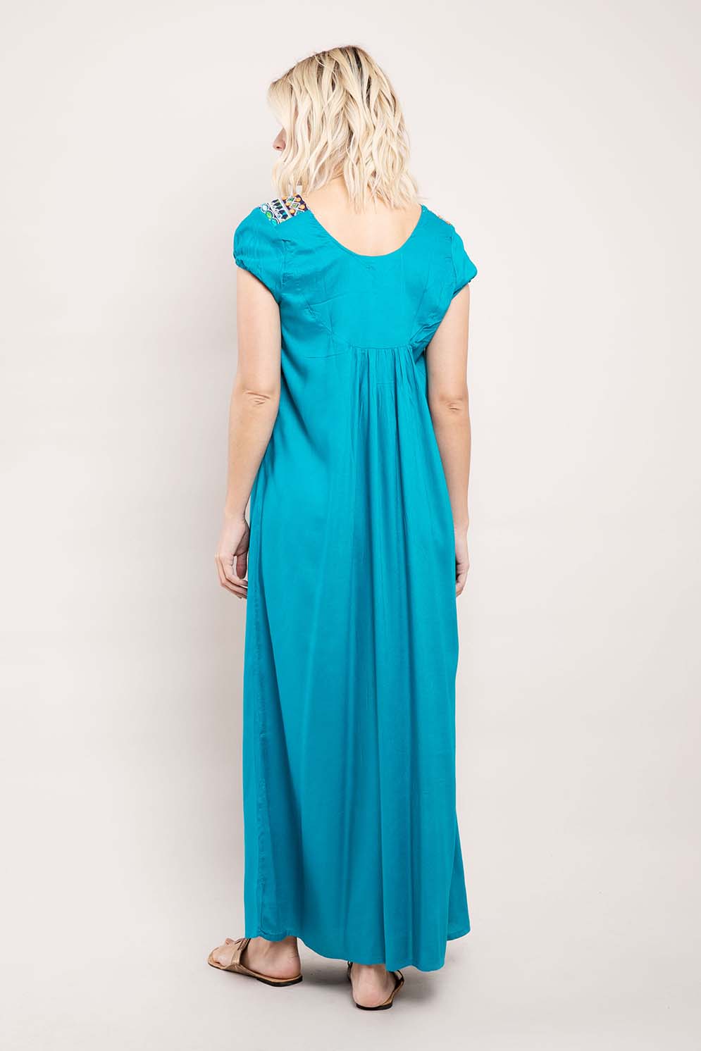 Vestido Largo Galon