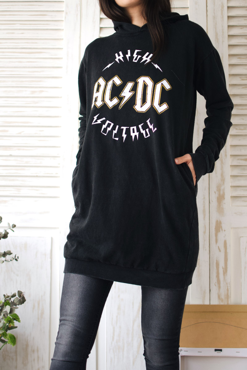 Buzo Largo Nevado ACDC